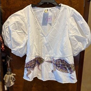 NWT QUEEN OF SPARKLES White Blouse with Purple and Gold Sequin Design, Size S